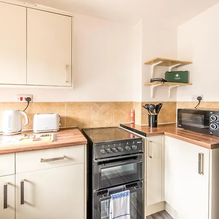 Temple Wall - Contractors, Families - Free Parking By Prescott Apartments Сasa de vacaciones Bristol