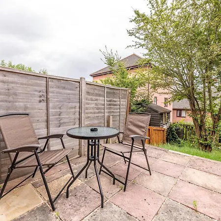 Temple Wall - Contractors, Families - Free Parking By Prescott Apartments Holiday home